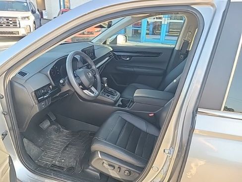 Used 2024 Honda CR-V EX-L image 13