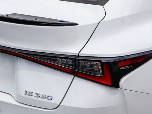 Used 2025 Lexus IS 350 F Sport RWD image 10