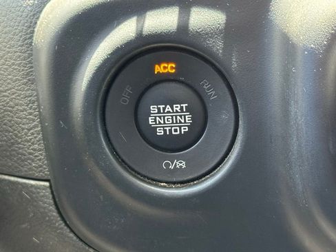 Used 2020 Jeep Wrangler Rubicon AWD/4WD image 21