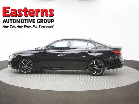 Used 2025 Nissan Altima 2.5 SR FWD image 56