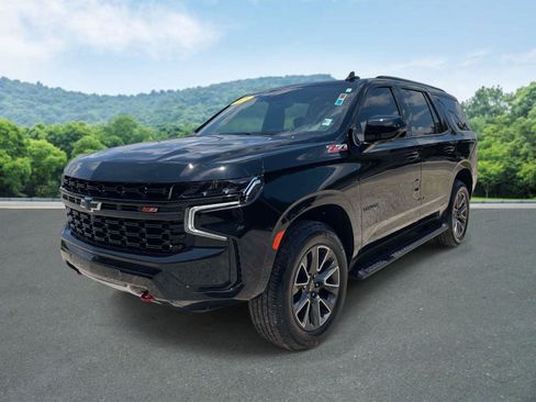 Used 2023 Chevrolet Tahoe Z71 w/ Luxury Package AWD/4WD image 27