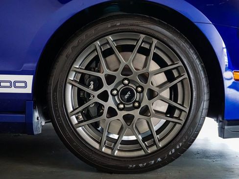 Used 2014 Ford Mustang Shelby GT500 w/ Equipment Group 821A RWD image 53