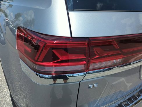 New 2026 Volkswagen Atlas SE image 14