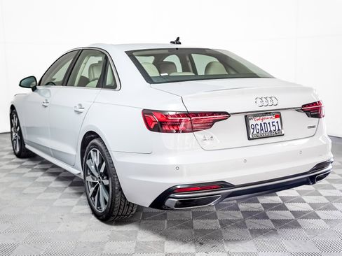 Used 2023 Audi A4 2.0T Premium w/ Convenience Package image 2
