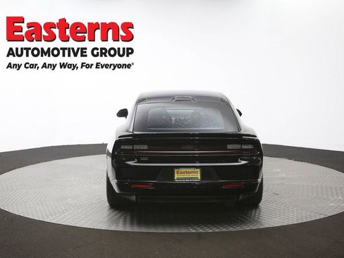 Used 2024 Dodge Charger Daytona Scat Pack w/ Plus Group AWD/4WD image 34