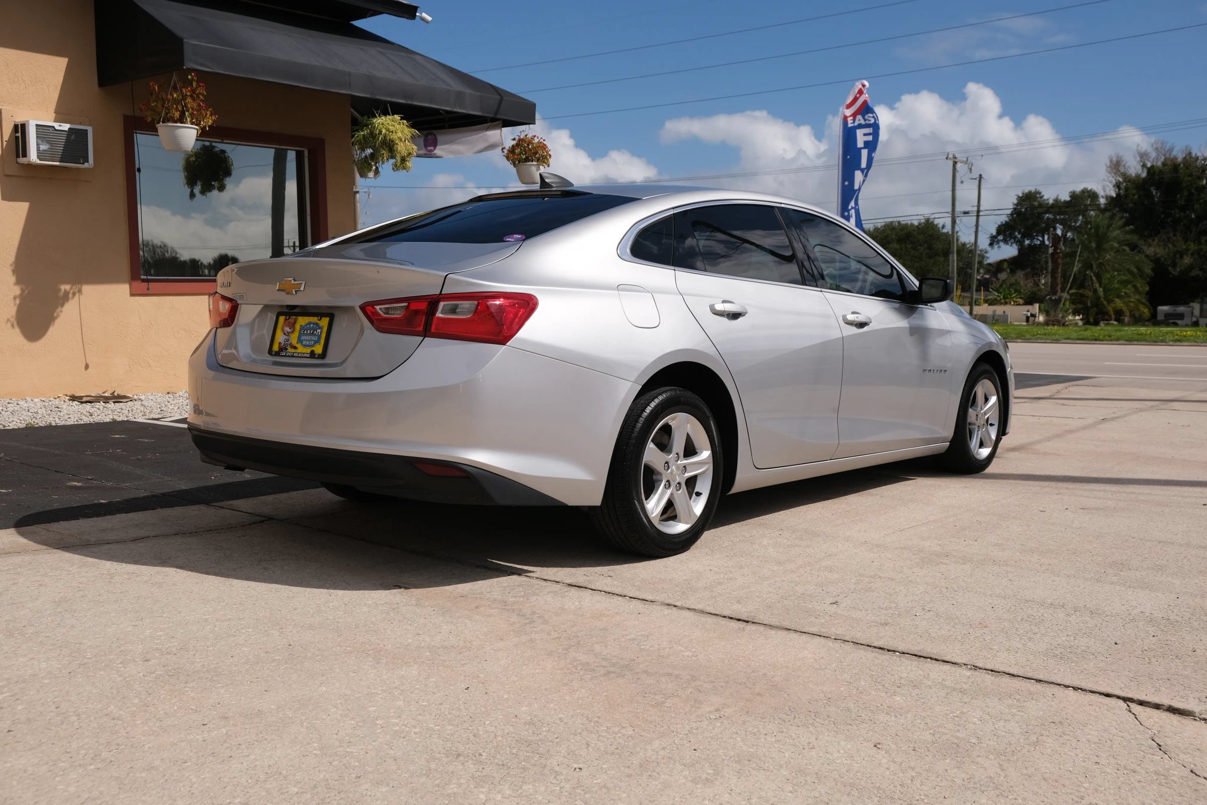 Used 2019 Chevrolet Malibu LS FWD image 5