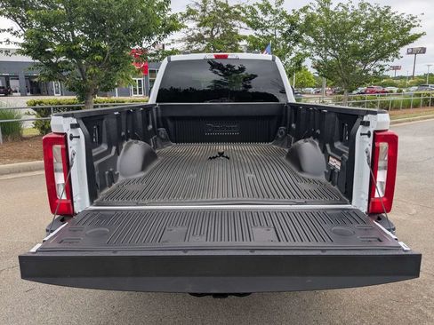 Used 2024 Ford F250 XLT AWD/4WD image 6