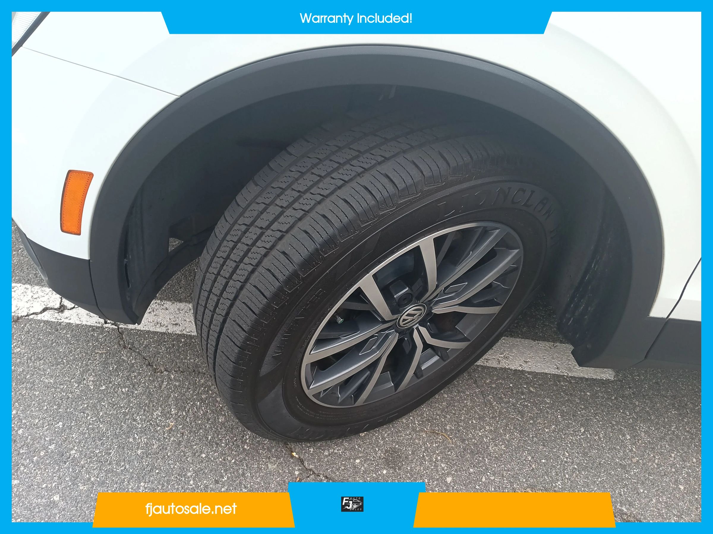 Used 2019 Volkswagen Tiguan SE w/ Panoramic Sunroof Package FWD image 25