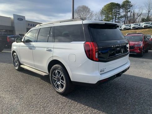 New 2025 Ford Expedition Active image 6