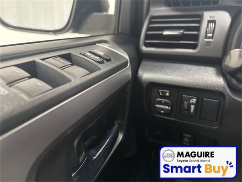 Used 2016 Toyota 4Runner SR5 image 16