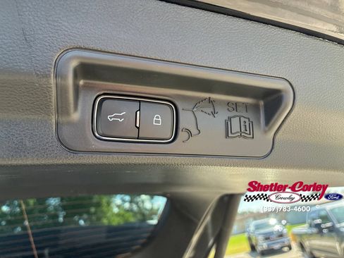 Used 2025 Ford Explorer ST-Line AWD/4WD image 17
