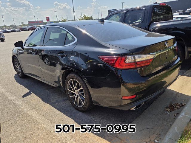 Used 2016 Lexus ES 350 w/ Premium Package w/Wood Trim FWD image 2