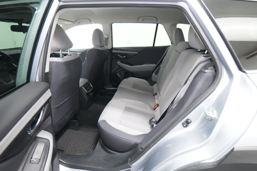 Used 2023 Subaru Outback Premium AWD/4WD image 18