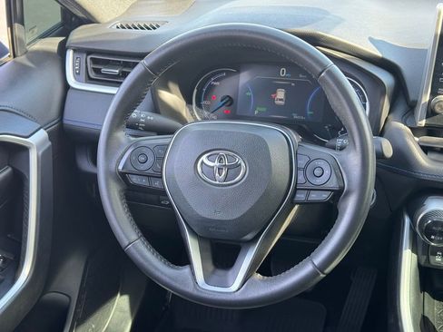 Certified 2022 Toyota RAV4 XSE image 18