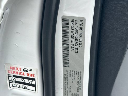 Used 2024 Dodge Durango GT RWD image 37