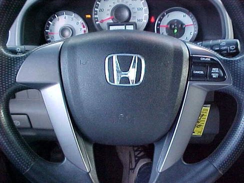 Used 2012 Honda Pilot LX image 25