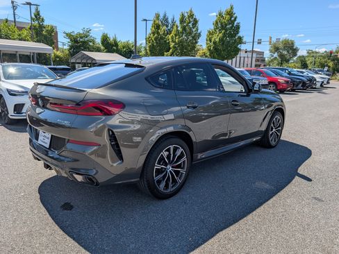 Used 2023 BMW X6 xDrive40i w/ Executive Package AWD/4WD image 3