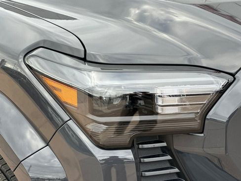 New 2026 Toyota Tacoma SR5 image 30