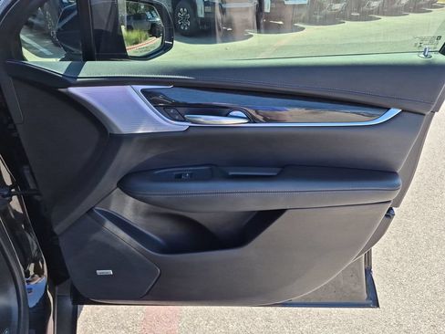 Used 2021 Cadillac XT5 Premium Luxury FWD image 40