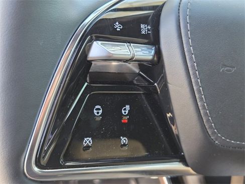 New 2025 Cadillac Lyriq Luxury image 20