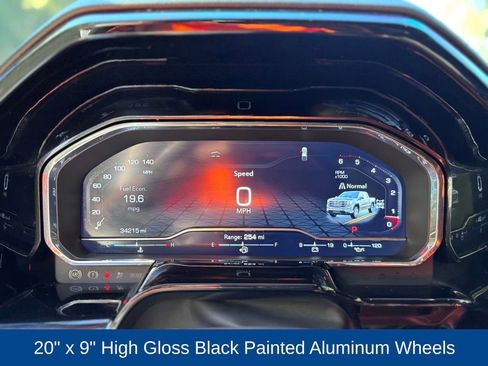 Used 2024 GMC Sierra 1500 Elevation w/ Preferred Package image 18