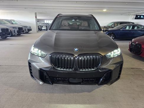 New 2026 BMW X5 xDrive50e RWD image 2