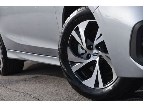 Certified 2025 Subaru Legacy Premium w/ Popular Package #1A image 9