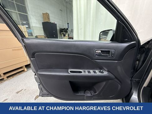 Used 2012 Ford Fusion SEL image 31