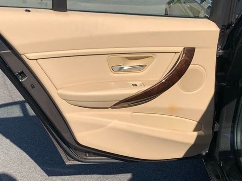 Used 2013 BMW 328i xDrive Sedan image 11