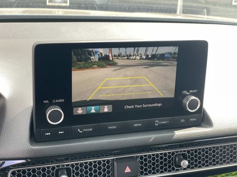 Certified 2022 Honda Civic EX-L image 9