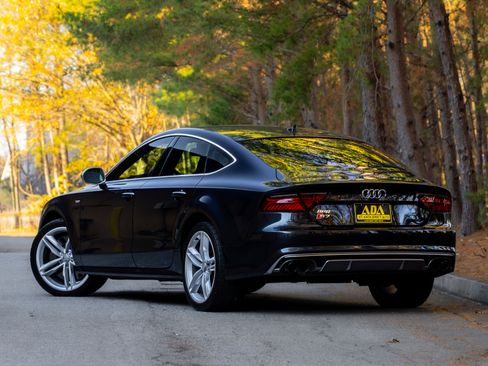 Used 2018 Audi S7 Prestige w/ S Sport Package image 3