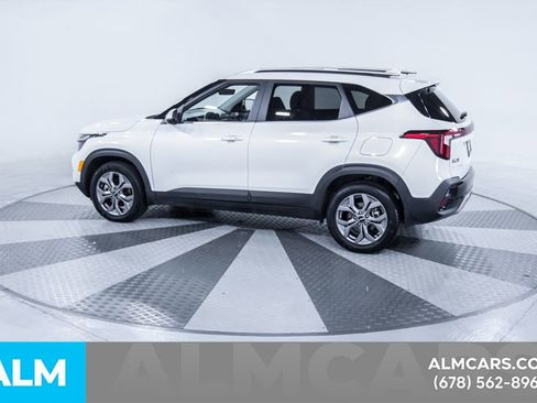 Used 2024 Kia Seltos S image 5