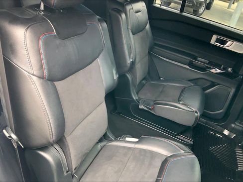 Used 2023 Ford Explorer ST w/ Equipment Group 401A image 19