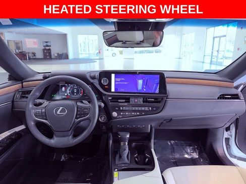 Certified 2024 Lexus ES 350 w/ Premium Package image 13