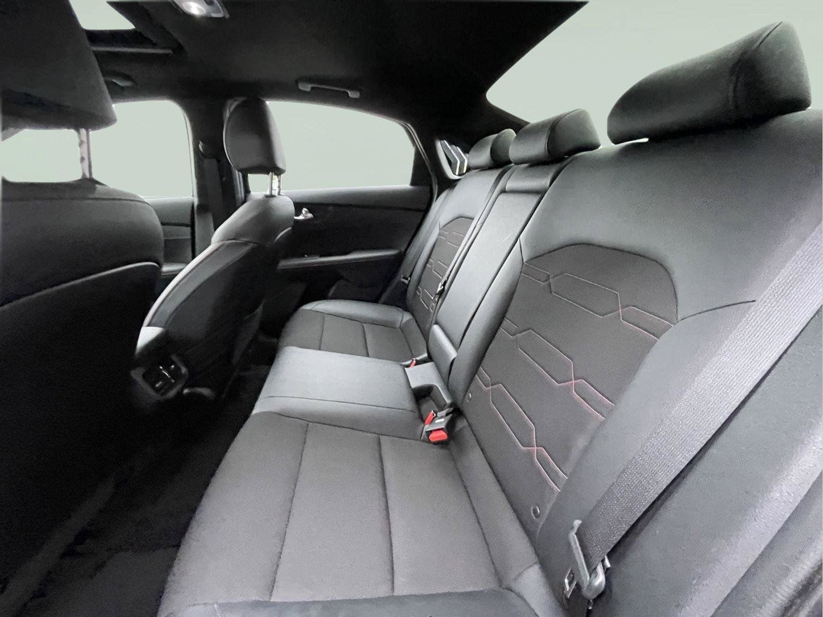 Used 2021 Kia Forte GT FWD image 15