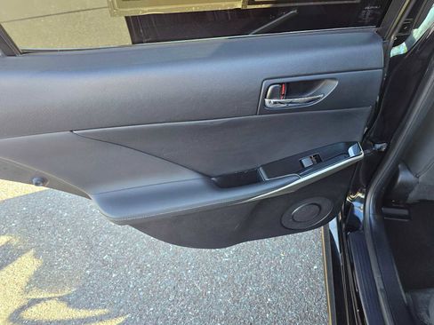 Used 2015 Lexus IS 250 AWD image 19