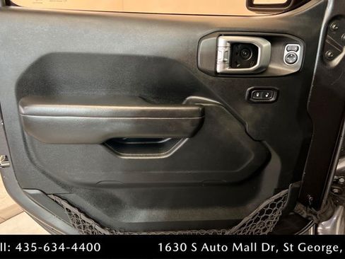 Used 2018 Jeep Wrangler Unlimited Sport S AWD/4WD image 14