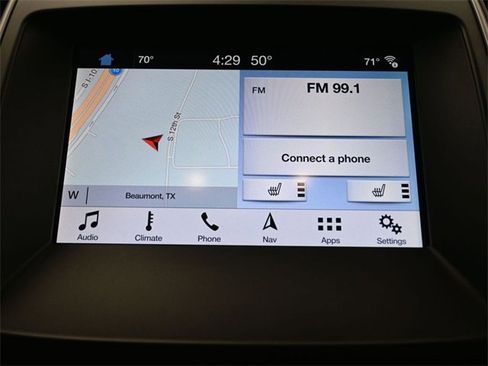 Used 2019 Ford Edge SEL w/ Equipment Group 201A image 3