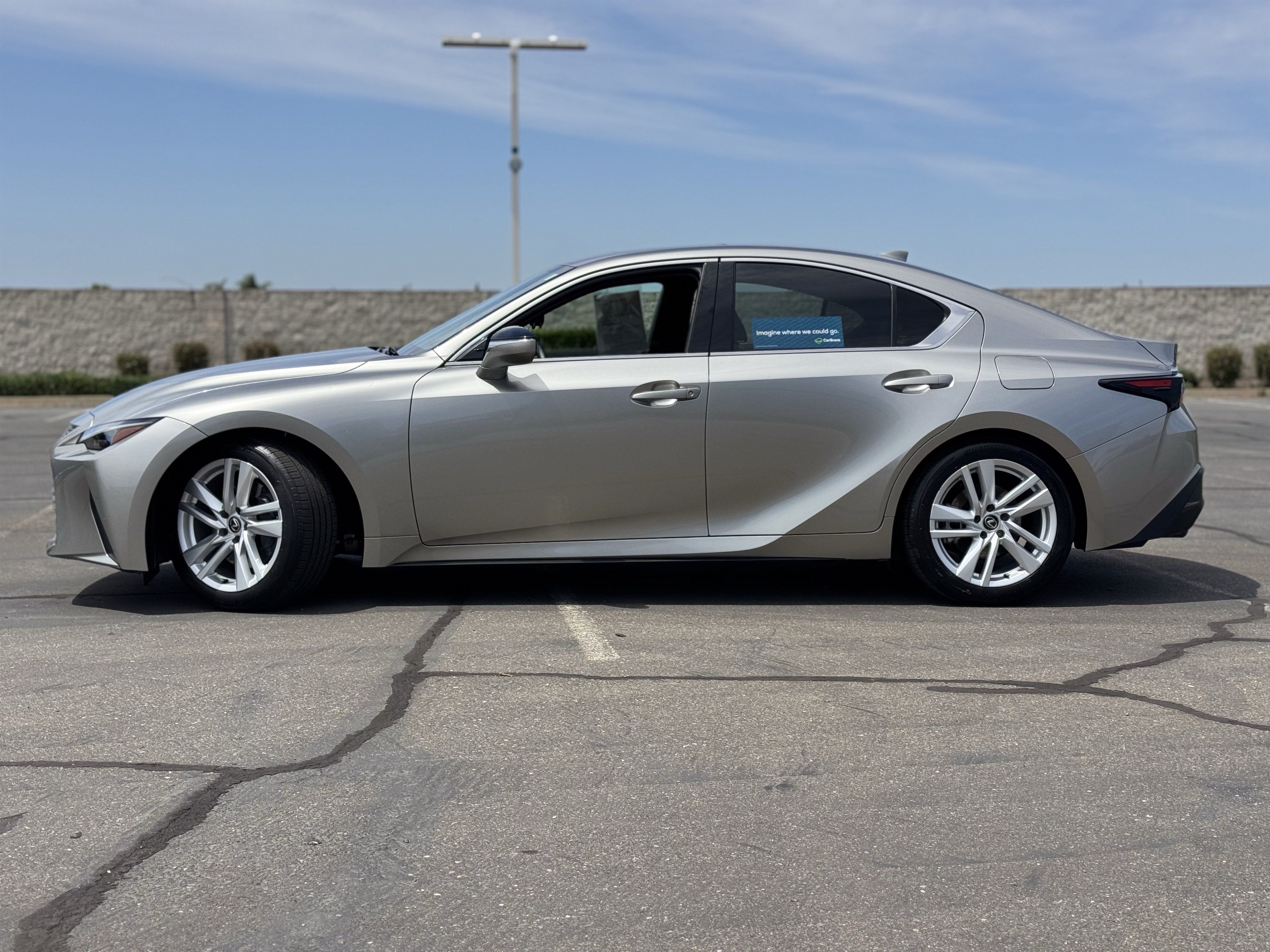 Used 2023 Lexus IS 300 w/ Comfort Package RWD image 4