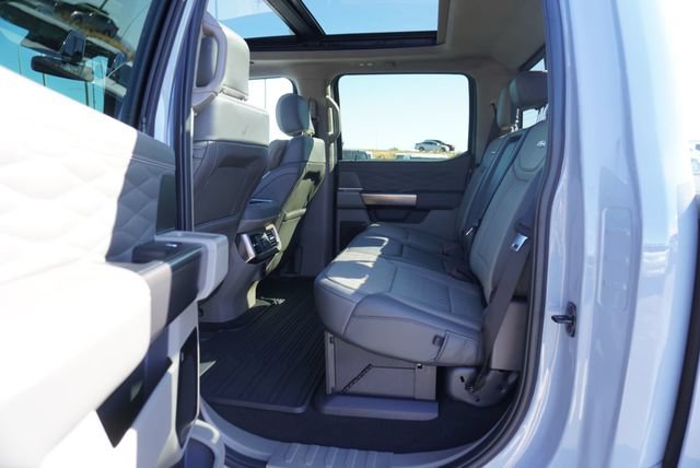 Used 2026 Ford F350 Platinum w/ Platinum Plus Package AWD/4WD image 23