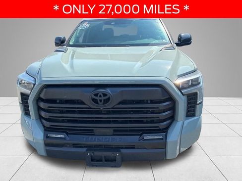 Used 2024 Toyota Tundra Limited image 2