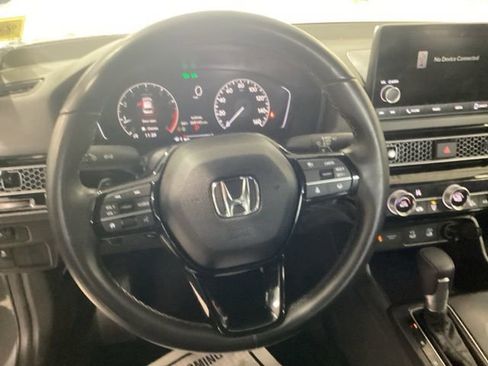 Used 2025 Honda Civic Sport image 10