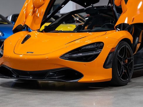 Used 2018 McLaren 720S Performance image 56