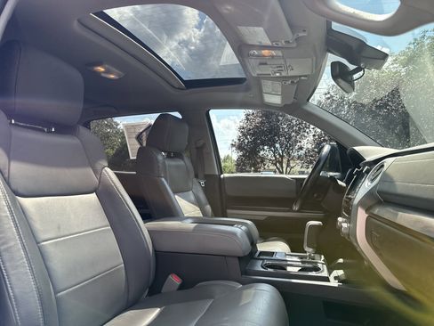 Used 2020 Toyota Tundra Limited image 9