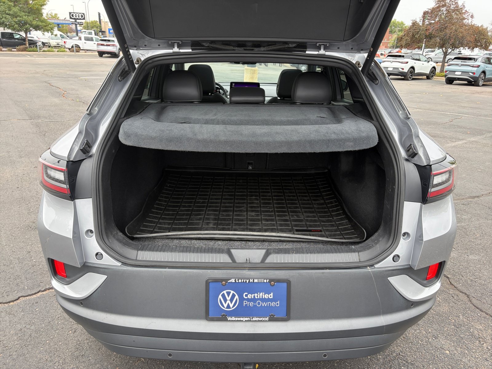 Used 2023 Volkswagen ID.4 Pro S AWD/4WD image 34