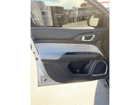 Used 2022 Jeep Compass Sport AWD/4WD image 10