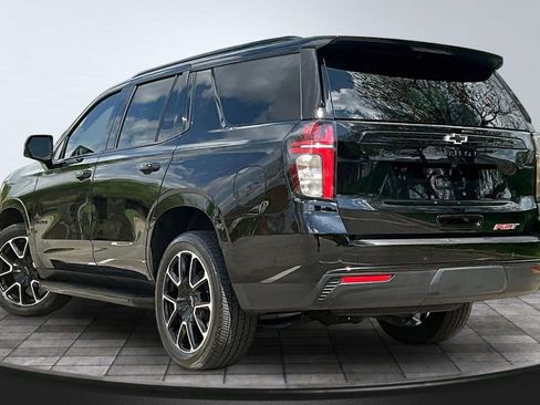Used 2024 Chevrolet Tahoe RST w/ Luxury Package AWD/4WD image 4