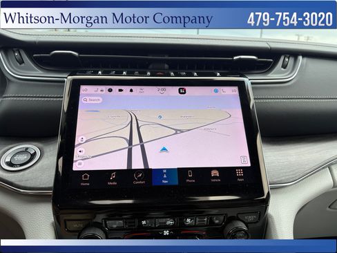 Used 2023 Jeep Grand Cherokee Overland w/ Luxury Tech Group IV AWD/4WD image 27