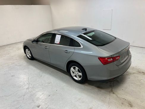 Used 2025 Chevrolet Malibu LS FWD image 5