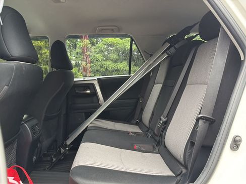 Used 2021 Toyota 4Runner SR5 AWD/4WD image 19